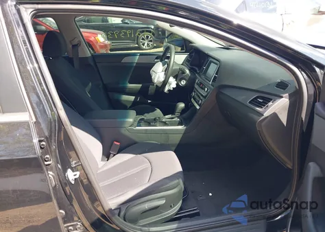 2019 Hyundai Sonata Se z USA, uszkodzony, nr VIN 5NPE24AFXKH760243